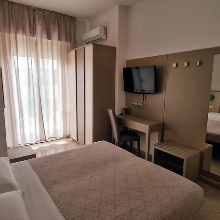 Hotel Camelia Rimini Ngoại thất bức ảnh